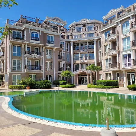 Izi Palace Deluxe Studiob1 * סאני ביץ'