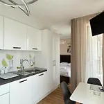 Izi Palace Deluxe Studiob1 דירה סאני ביץ'