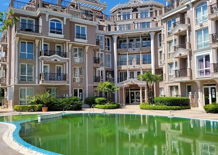 Izi Palace Deluxe Studiob1 * Sunny Beach